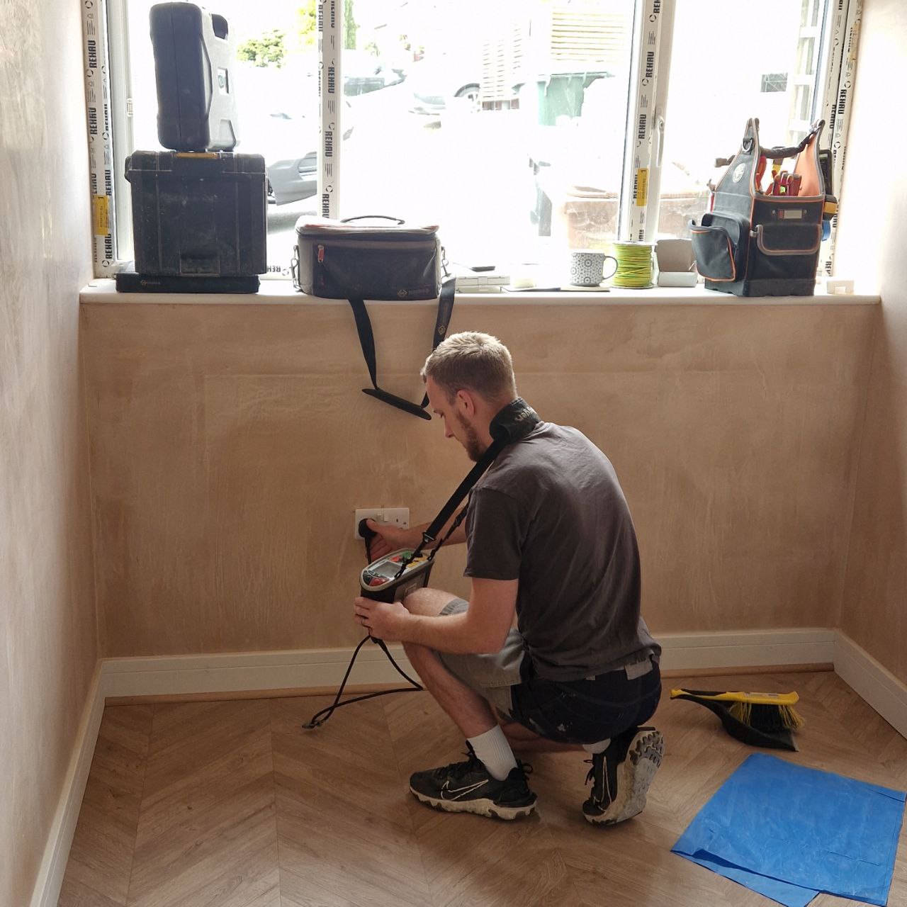 Neat switch replacement and cable management